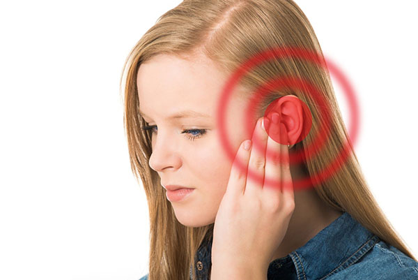 проблемы с ушами